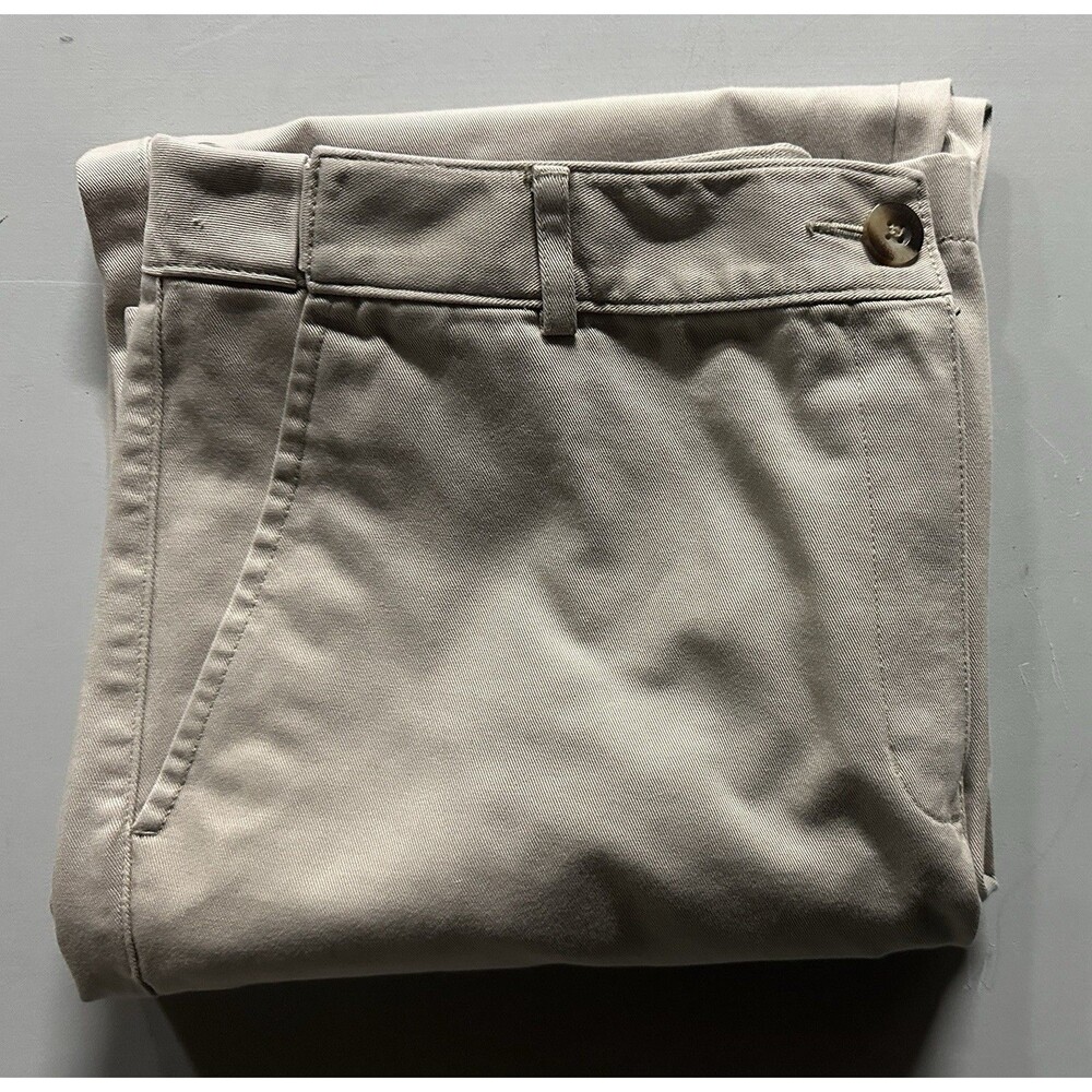 LL Bean Classic Khaki Pants Classic Adjustable Waist Size 12 (32x29) BX4072